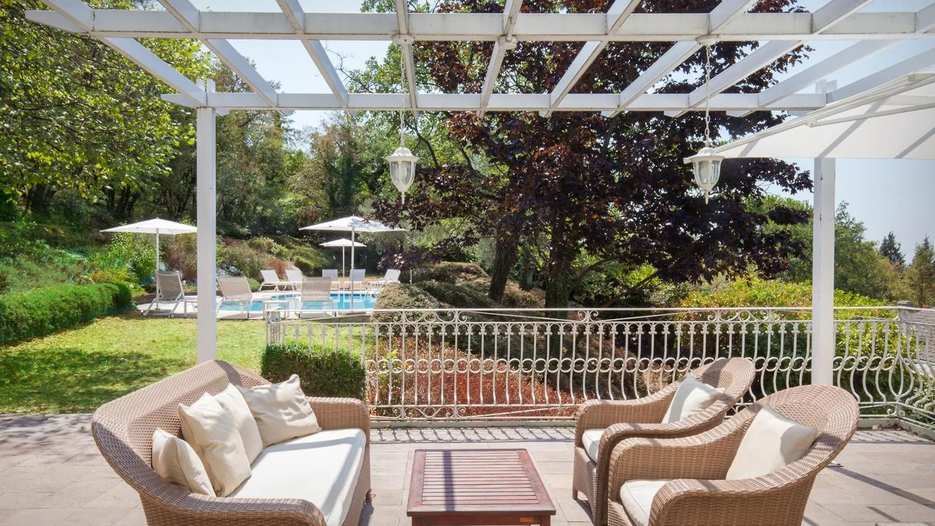 Villa Ilaria With Private Pool And Lake View Torri Del Benaco